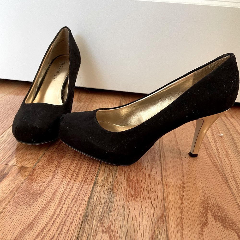 New Madden Girl Black and Gold Heels